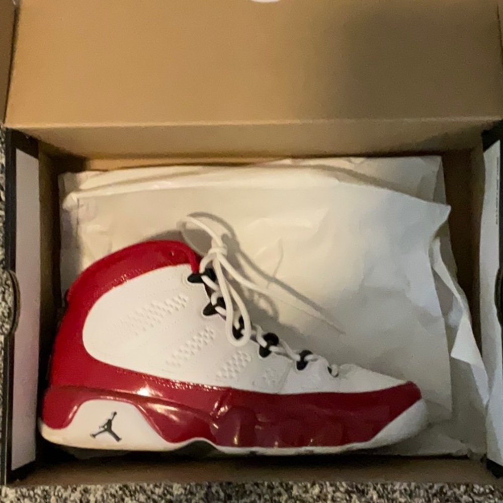 Jordan 9 White Gym Red